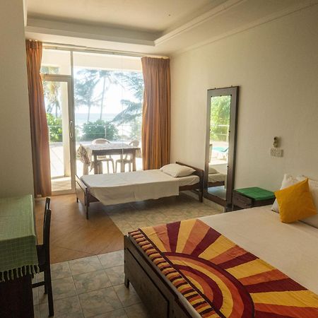 Amaya Beach Hotel Dikwella מראה חיצוני תמונה